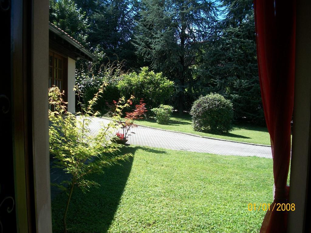 Monolocali In Casa Con Giardino Bellagio Lägenhet Exteriör bild